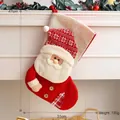 Grote rood-witte gebreide kerstsok met de kerstman voor feestelijke huisdecoratie 135g - 47x31cm / Gebreide Kerstman