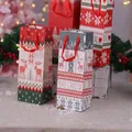 Set de 4 bolsas de regalo para botellas de vino de Navidad con motivos de renos y nieve - Estilo B Bolsa para Botella de Vino / Juego de 4