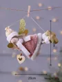 Süße rosa Plüsch-Weihnachtsengel-Puppe als Hänger mit goldenen Glitzerflügeln - Großer Engel mit beiger Mütze