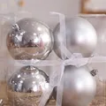 Set of four silver Christmas ball ornaments with glossy and matte finishes in a clear gift box - Shiny & Matte Mix (160g) / 10cm Size / Silver