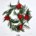 Guirlande de Noël artificielle avec aiguilles de pin vertes et poinsettias rouges, 1,8m long - 68 Articulations avec Poinsettia / 1.8m / Vert