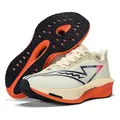 Professionelle leichte Laufschuhe in Off-White und leuchtendem Orange-Farbschema - 35 / Kristallweiß