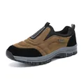 Scarpa da passeggio outdoor da uomo in camoscio marrone con design slip-on. - 36 / Nero Marrone