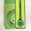 Grüne achteckige Quarz-Hängeuhr mit passender Box, inspiriert vom Royal Oak-Stil - 绿色有logo套盒