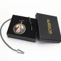 Antike Bronze-Taschenuhr mit religiösem Ikonenmotiv in der schwarzen GORBEN Geschenkbox - Taschenuhrenbox