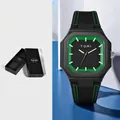 Montre en silicone carrée de style Nautilus avec un cadran noir et vert très audacieux - Avec Boîte Cadeau / T023-2 (Noir/Vert)