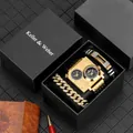 Coffret cadeau montre et bracelet Oulm pour homme en or avec cadran multi-fuseaux - Style Carré Doré Fuseaux Multiples (KWD0173)