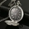 Klassische silberne Klapp-Taschenuhr aus Wolframstahl mit römischen Ziffern. - Poliertes Silber Schwarzes Zifferblatt