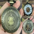 Klassische Taschenuhr in Bronze mit Gravur, Skelett-Zifferblatt und Römischen Zahlen - Manuelle Mechanik mit Hüftkette / Bronze