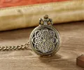 Vintage skelettierte Bronze-Taschenuhr mit Quarzwerk und passendem Kettenanhänger - Radiales Blumen-Hohl-Stil (P900) / Bronze