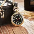 Montre de poche vintage classique en or avec cadran lumineux et chaîne en métal - Quartz Or
