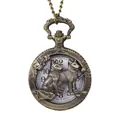 Klassische bronzene Taschenuhr mit antikem Wolfsrelief und langer passender Kette - Wolf Relief (P965)