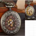 Klassische Vintage-Mechanik-Taschenuhr aus Bronze mit Sternzeichen und Zahnradwerk - Tierkreiszeichen Geprägt Handaufzug Stil / Bronze