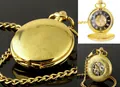 Klassische goldene mechanische Taschenuhr mit doppeltem Sprungdeckel und römischen Ziffern - Retro Radial Muster Stil / Gold