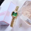 Elegante reloj de cuarzo cuadrado pequeño para mujer con correa de cadena dorada y esfera verde - Reloj Cuadrado Pequeño Vintage (6354L) / Caja Dorada Esfera Verde Esmeralda