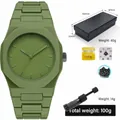 Reloj de cuarzo minimalista para hombre en silicona verde oliva con estuche y accesorios - Octagonal Quartz Watch Set (qt995-2) / Verde