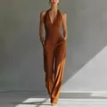 Elegantes französisches Set mit Wickel-Neckholder-Top und Hose mit weitem Bein in Terrakotta - S / Oberteil Und Unterteil / Dunkelbraun