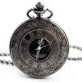 Antike Quarz-Taschenuhr mit römischen Ziffern und hohlem Design - Dünne Halskette / Ganz Schwarz