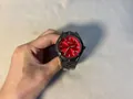 Montre homme style Y2K avec cadran rouge éclatant et boîtier irrégulier gris fusil - Noir Rouge