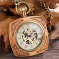 Montre à gousset mécanique carrée en séquoia vintage avec chiffres romains et squelette. - Bois de Bambou Carré