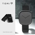 Minimalistische schwarze TOMI Quarzuhr in Kieselform mit hochwertigem Lederarmband für Herren - Schwarzes Gehäuse Schwarzes Zifferblatt(T077-1)