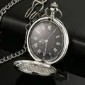 Klassische silberne Taschenuhr aus poliertem Wolframstahl mit römischen Ziffern - Glatte Spiegelschwarze Zifferblatt (P200) / L / Silber