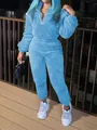 Ensemble de détente deux pièces duveteux bleu clair pour femme avec haut zippé - S / Haut Et Bas / Bleu ciel