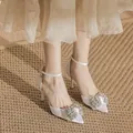 Eleganti tacchi a spillo bianchi a punta con fiocco di cristallo per matrimoni e eventi - 31 / 5cm Bianco