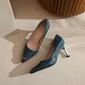 Elegant teal pointed-toe patent leather high heels with crystal accents. - 42 / 7.5cm Stiletto Style / Blue