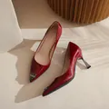 Elegant red patent leather pointed-toe high heels with luxury crystal toe detail - 42 / 7.5cm Stiletto Style / Burgundy
