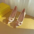 Elegant nude patent leather pointed-toe pumps with decorative chain accent and stiletto heel - 34 / 7.5CM Stiletto / Nude