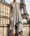 Elegante abito lungo grigio con scollo all'americana e balze asimmetriche a Parigi - Taglia S / Vestiti / Grigio