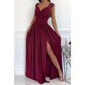 Elegant burgundy sleeveless evening maxi dress with lace detailing and a high slit - S / Burgundy