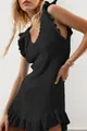 Vestido playero de punto calado negro con elegantes volantes decorativos. - S / Vestidos / Negro