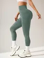 Hoch taillierte nahtlose Yoga-Leggings mit Acid-Wash in Salbeigrün für den Sport - XS / Unterteile / Sand-Washed Grün