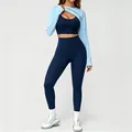 Nahtloses dreiteiliges Yoga-Set mit hellblauem Achselzucken und blauer Sportbekleidung - S / Set / Blau