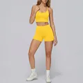 Ensemble de yoga jaune sans couture avec brassière de sport et short taille haute fitness - S / Haut Et Bas / Ensemble deux pièces / Jaune