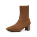 Elegante braune Strick-Stiefeletten für Damen mit stabilem Blockabsatz und Stretch-Material - Braun
