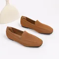 Elegant women's comfortable knitted square toe flat loafers in warm caramel brown color - Chocolate