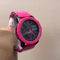 Reloj de cuarzo rosa de gran tamaño para mujer con correa de silicona estilo deportivo - Rosa Rojo (6083)
