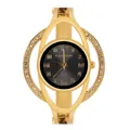Dettaglio dell'elegante orologio da donna a bracciale dorato con strass e quadrante nero - Nero (WAT2419)