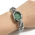 Élégante montre à quartz pour femme avec cadran ovale vert et bracelet chaîne argentée - Boîtier Argent Cadran Vert