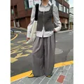 Elegantes pantalones de ocio para mujer de pierna ancha en gris carbón relajados. - M / Bottoms / Gris (Sin Bufanda)