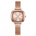 Elegante roségoldene quadratische GEDI-Quarzuhr mit einem Mesh-Armband aus Edelstahl. - Roségold Gehäuse Roségold Zifferblatt