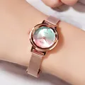 Montre femme élégante or rose avec cadran dégradé bleu-rose et bracelet mesh - Cadran Arc-en-ciel Boîtier Or Rose Bracelet en Maille Or Rose