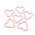 Set mit sechs rosa herzförmigen Aluminium-Karabinern für DIY-Schlüsselanhänger - Herz / 5 Stück / Rosa