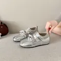 Elegantes zapatillas plateadas de plataforma estilo bailarina con correa de velcro - 35 / Elevado / Plateado