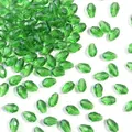 Perle di vetro a goccia in cristallo verde sfaccettato per gioielli fai da te e ciondoli - 50 Pezzi/Confezione (8x12mm) / Verde Medio Forma Goccia Sfaccettata