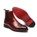 Elegante Chelsea-Boots für Herren aus bordeauxrotem Leder mit markanter roter Sohle - 38 / Rot