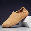 Men's premium retro khaki suede loafers featuring a flexible heel and thin sole design - Size 38 (Standard Sneakers 39) / Earth Yellow (T6802)